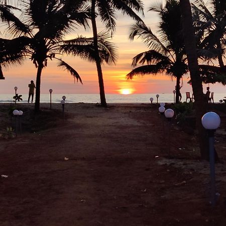 Niyama Beach Stay Гокарна Экстерьер фото
