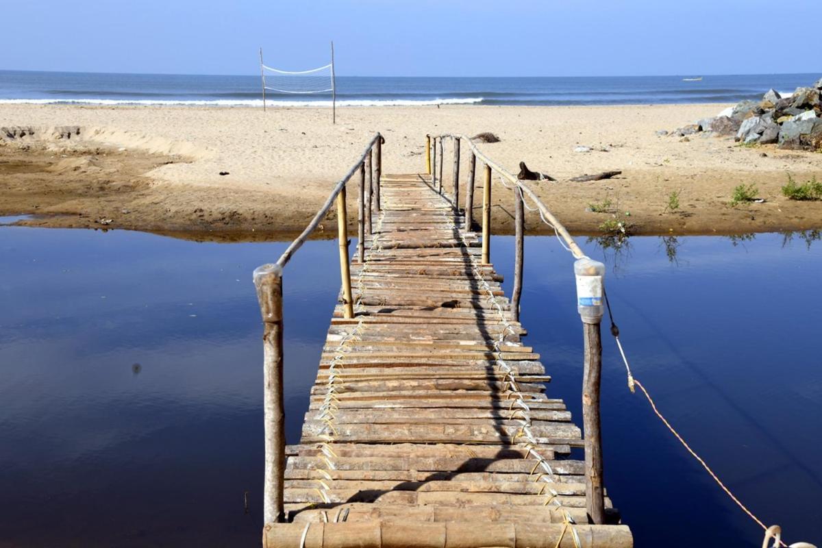 Niyama Beach Stay Гокарна Экстерьер фото